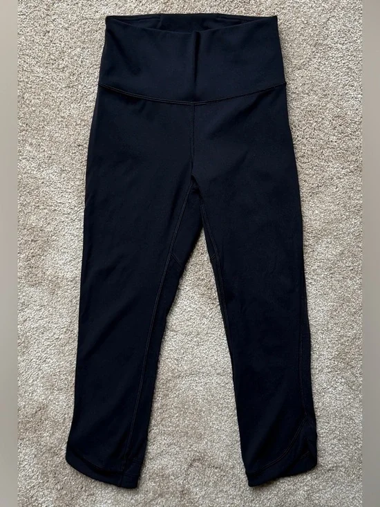 Lululemon Revitalize Crop 21 Black Mesh Leggings Size 4 - Picture 2 of 14